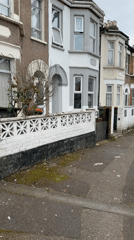 London residential neighborhood scenes captured by witnesses