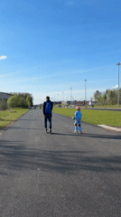 Ordinary afternoon life documented across Saint Petersburg neighborhood