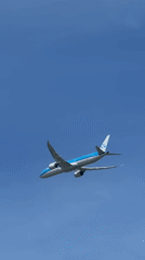 Planespotting under Schiphol's flight paths in Vijfhuizen