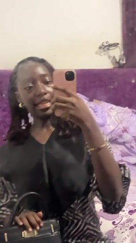 Woman records morning selfies in Abuja bedroom