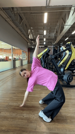Woman documents gym workout session in Chaikovsky, Russia