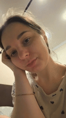 Morning moments: selfies, cooking, park scenes in Moscow