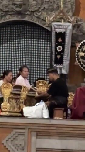 Traditional gamelan performance preparations captured in Ubud, Indonesia