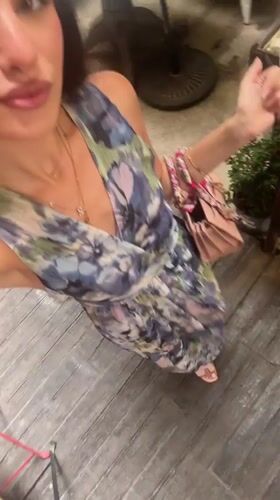 Woman documents Turkish restaurant visit in Miami