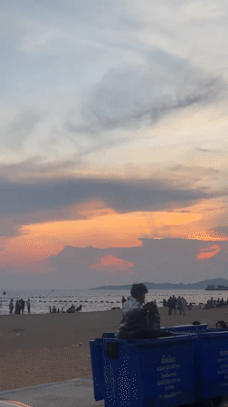 Pattaya beach sunset draws crowds as daily life continues
