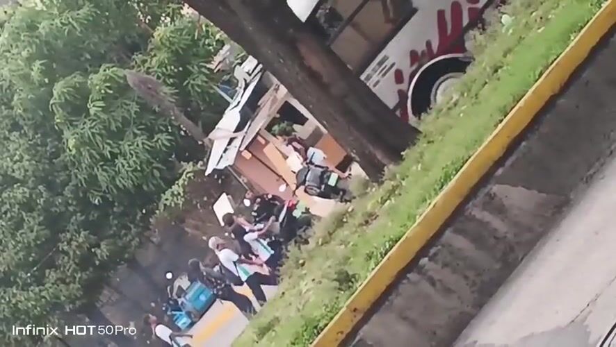 Evening street life captured across Caracas neighborhoods