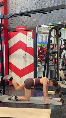 Routine Gym Workout Session Documented in Tyumen, Russia