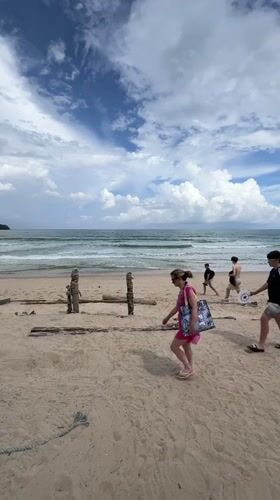 Quiet morning on a rustic Choeng Thale beach
