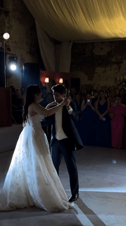 Newlywed couple dances at wedding reception in Orizaba, Mexico