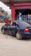 Mass liquid distribution operation documented across Quetta, Pakistan