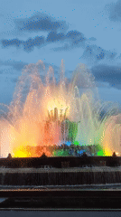 Colorful fountain light show draws visitors at Moscow's VDNKh
