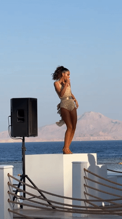 Lazy afternoon at a Red Sea resort with a beachside performance