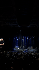 Live concert draws large crowd in Krasnoyarsk venue