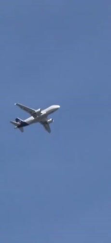 Planes tracked low over Mainz skies on a clear morning