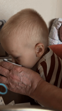 Morning in a Moscow suburb, apartment life and a neighborhood stroll