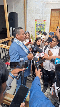 Municipal promotional event held in Arequipa, Peru draws officials