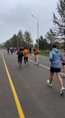 Early morning road race draws runners in Krasnoyarsk