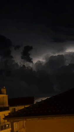 Evening thunderstorm and spring flowers observed in Sveti Vlas