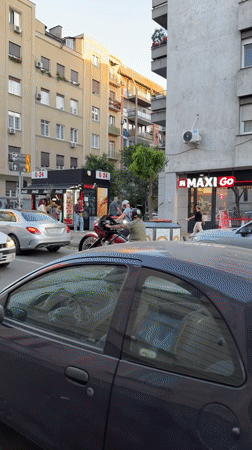 Evening street life documented in Belgrade's Vracar district