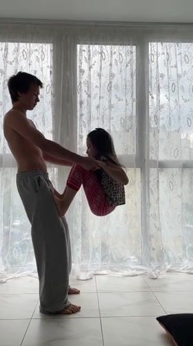 Children perform playful exercises in Saratov apartment
