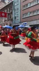 Traditional folkloric parade fills La Paz streets with dancers