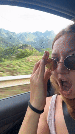 Woman documents scenic mountain journey in northern Vietnam commune