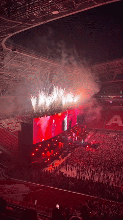 Major stadium concert draws thousands in Kazan, Russia