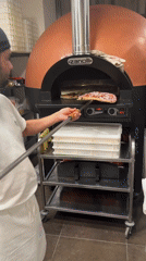 Behind the scenes at a Trento pizzeria on a busy evening