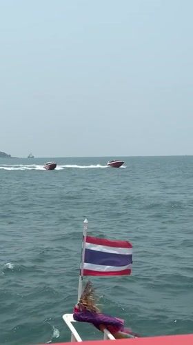Morning boat journey captures Thai waters near Pattaya