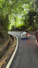 Scooter with wheelchair-equipped sidecar spotted in Ubud
