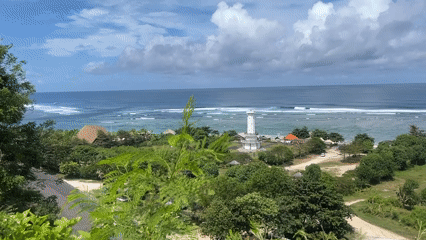 Morning coastal scenes captured in Kuta Selatan, Indonesia