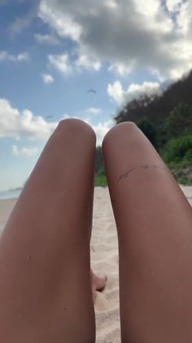 Lazy beach afternoon in Kuta Selatan, sky and skin.