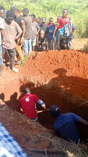 Community burial ceremony observed in rural Democratic Republic Congo