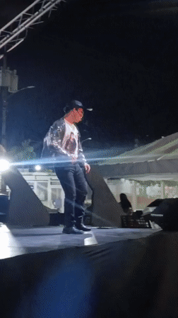 Outdoor variety show entertains crowds in Ciudad Guayana, Venezuela