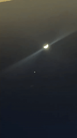 Unusual lunar light beam observed over Los Angeles skyline