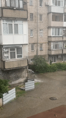 Water leak reported at residential building in Mykolaiv, Ukraine