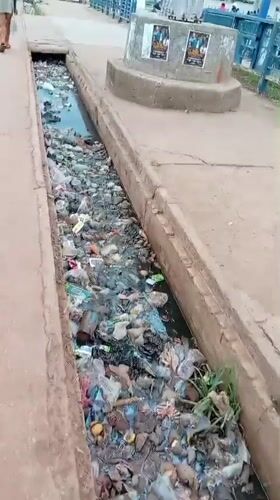 Morning street life documented in Sabon Tasha, Nigeria