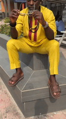 Lagos area residents document ordinary Thursday morning activities
