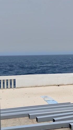 Morning scenes from Jeddah: coastal views and outdoor welding