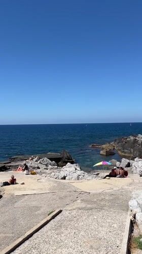 Lazy afternoon on the Palermo coastline