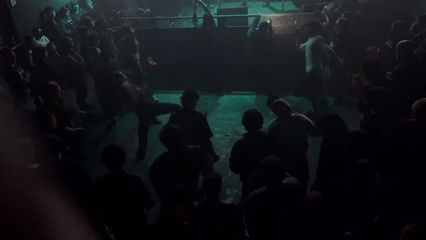 Concert-goer documents venue experience in Buenos Aires early morning