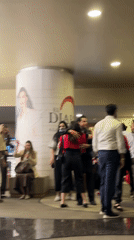 Movie premiere with red carpet held in Naucalpan shopping complex