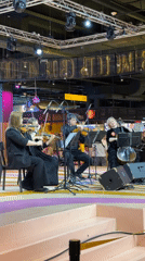 String quartet performs in busy Yekaterinburg food court