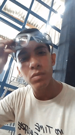 Ordinary moments captured across three Venezuelan towns Saturday afternoon