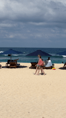 Tourist captures beach and canyon scenes in Kuta Selatan