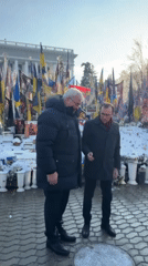 Morning Activity at Kyiv Memorial and Government District