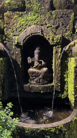 Balinese temple statuary and architecture documented in Ubud District