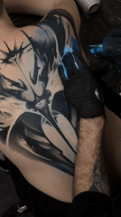Tattoo artist creates large abstract back piece in Moscow