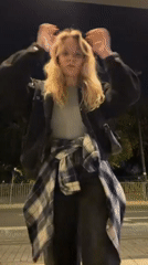 Young woman observed on Tel Aviv street Friday evening