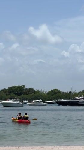 Lazy afternoon on the North Miami waterfront